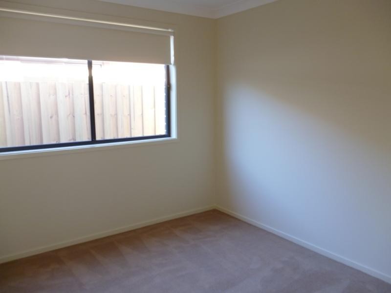 22 Lidell St, Oakhurst NSW 2761