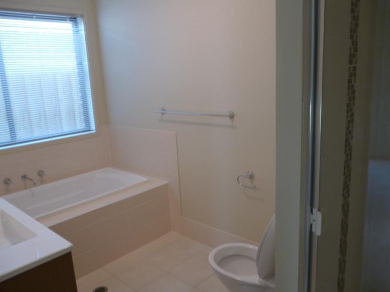 22 Lidell St, Oakhurst NSW 2761