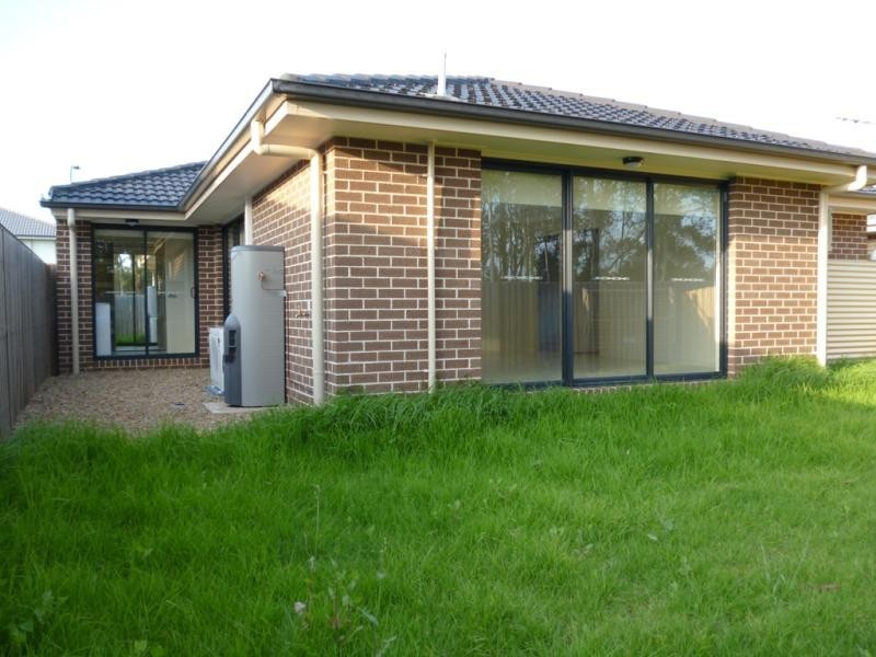 22 Lidell St, Oakhurst NSW 2761