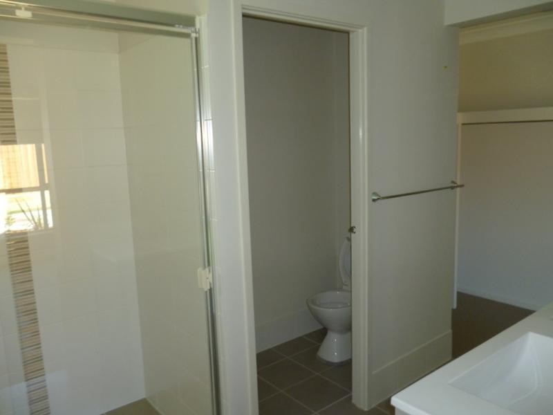 12 Lidell St, Oakhurst NSW 2761
