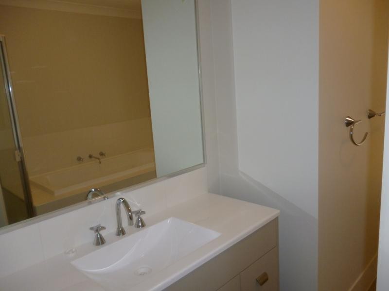 12 Lidell St, Oakhurst NSW 2761