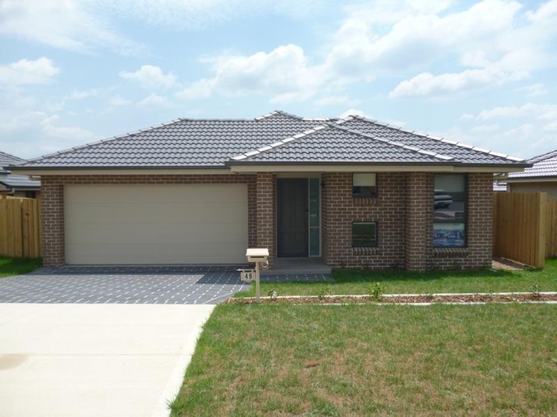 47 Adams Cct, Elderslie NSW 2570