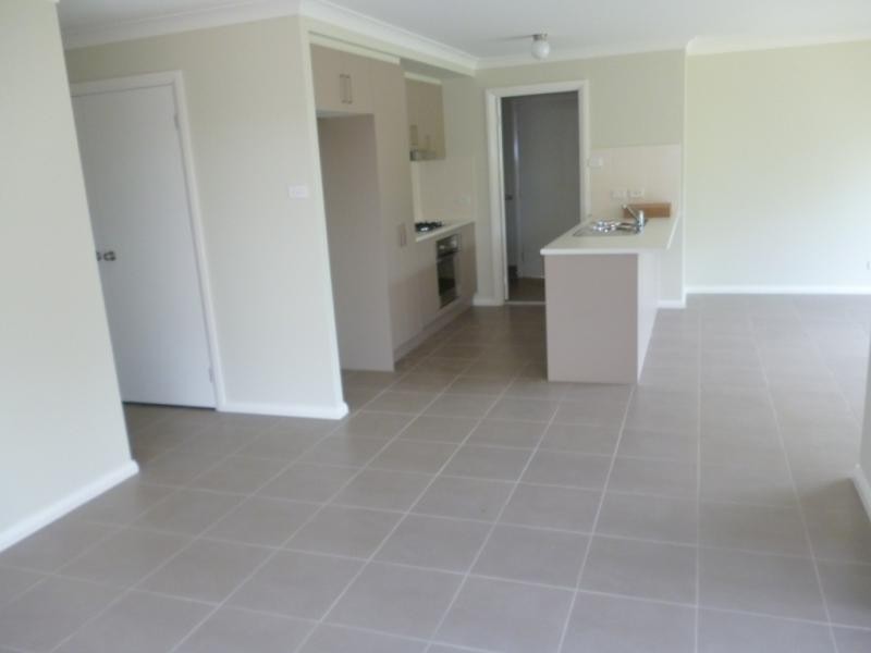 47 Adams Cct, Elderslie NSW 2570