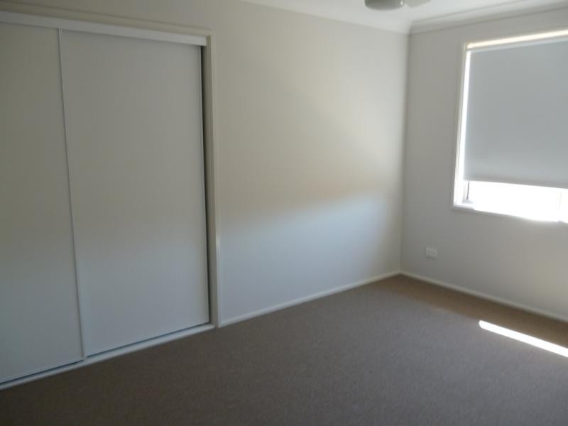 47 Glenmore Ridge Dr, Glenmore Park NSW 2745