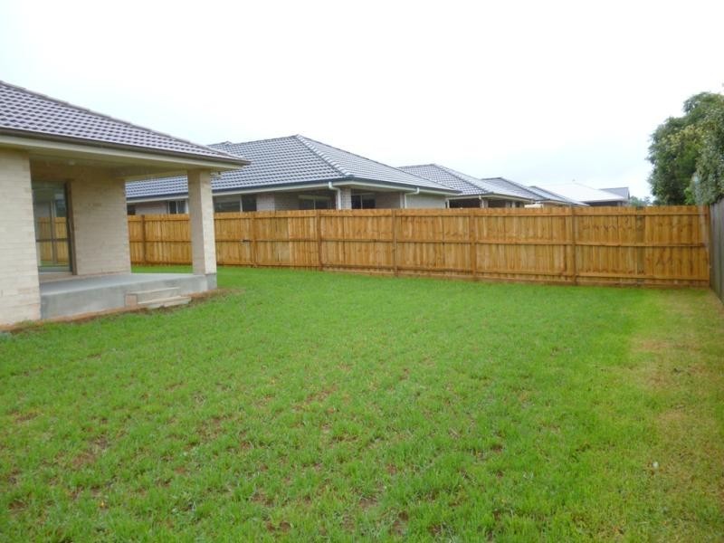 53 Adams Cct, Elderslie NSW 2570