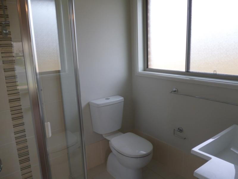 117 Ridgetop Dr, Glenmore Park NSW 2745