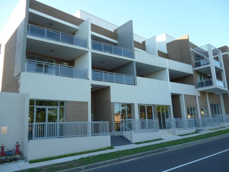 1/128-132 Woodville Rd, Merrylands NSW 2160