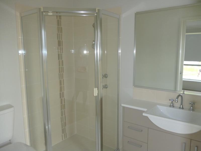 14 Crossley Ave, Glenmore Park NSW 2745