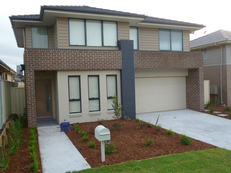1B Daquino Pl, Hoxton Park NSW 2171