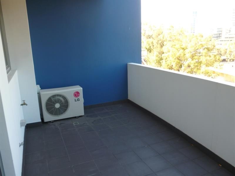 32/1 Sorrell St, Parramatta NSW 2150