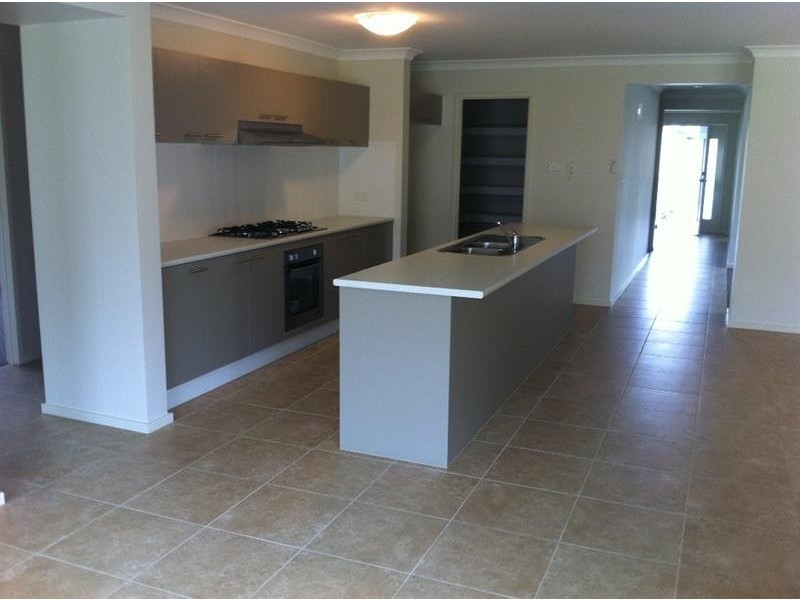 12 Rossini Dr, Hinchinbrook NSW 2168