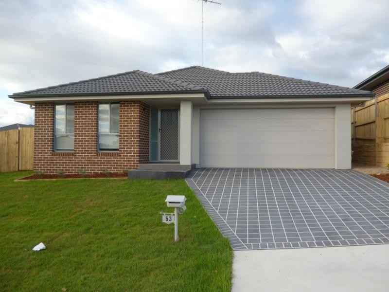 53 Glenmore Ridge Dr, Glenmore Park NSW 2745