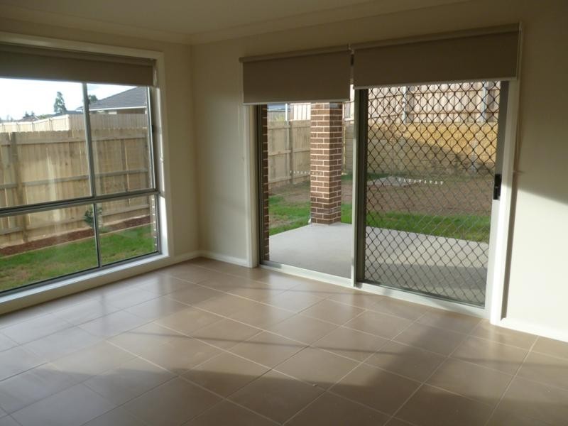 53 Glenmore Ridge Dr, Glenmore Park NSW 2745