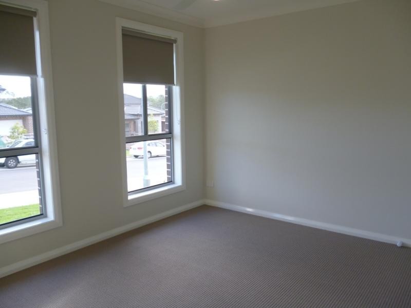 53 Glenmore Ridge Dr, Glenmore Park NSW 2745