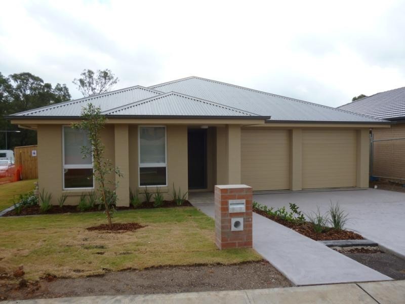 1 Larkin St, Ingleburn NSW 2565