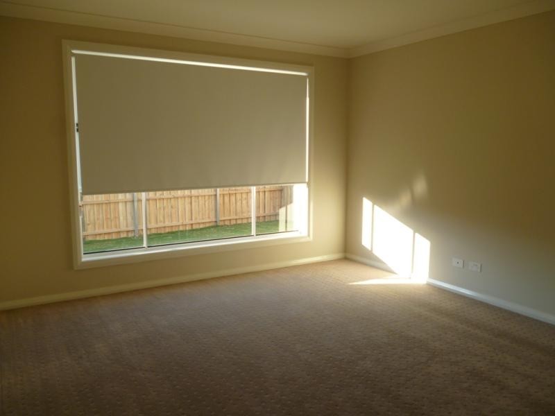 9 Burton Ave, Ingleburn NSW 2565