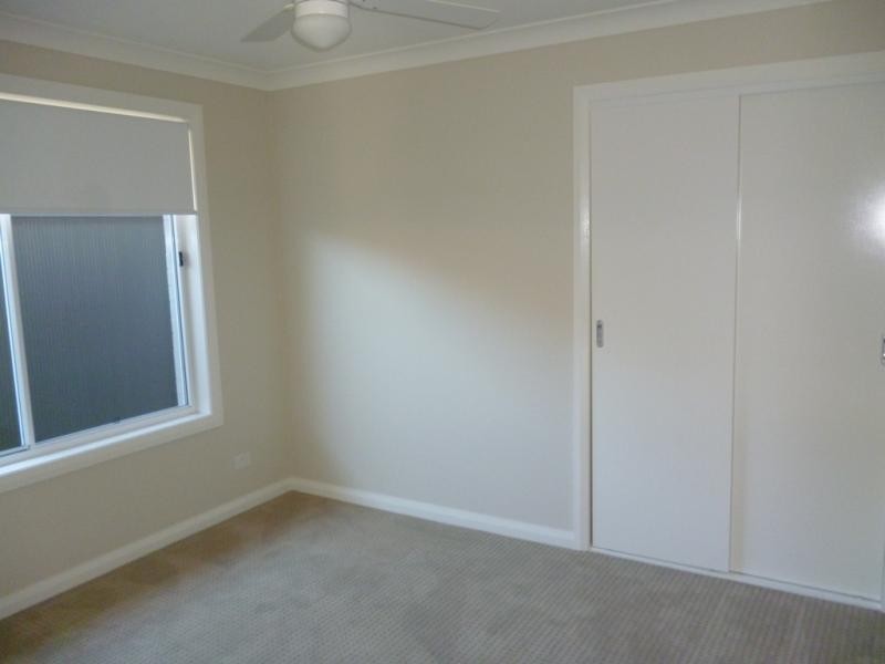 10 Marshall Ave, Ropes Crossing NSW 2760