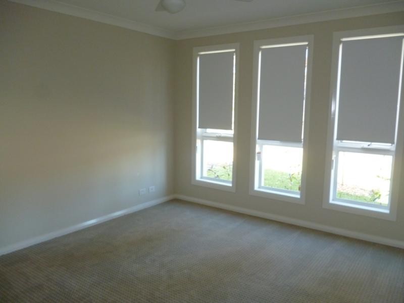 4 Marshall Ave, Ropes Crossing NSW 2760