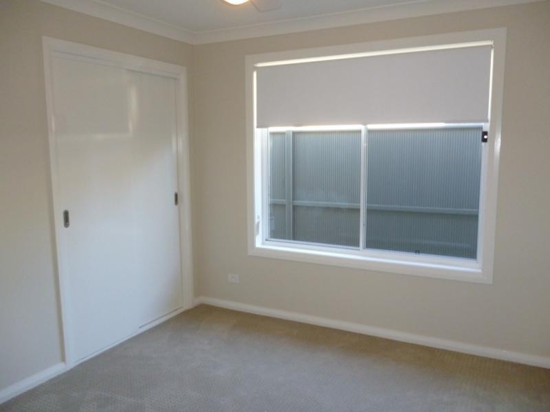 4 Marshall Ave, Ropes Crossing NSW 2760