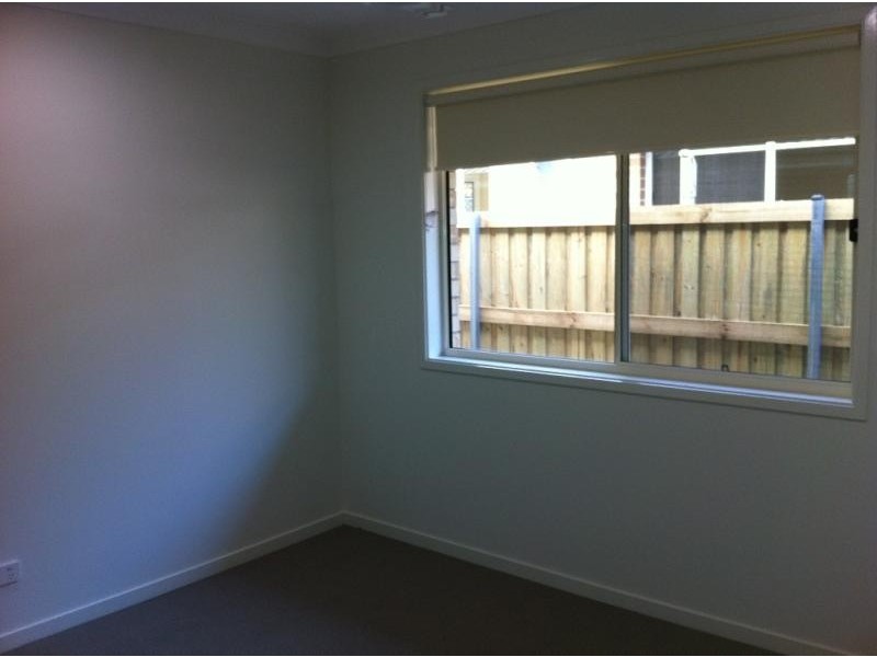 3 Blue View Tce, Glenmore Park NSW 2745