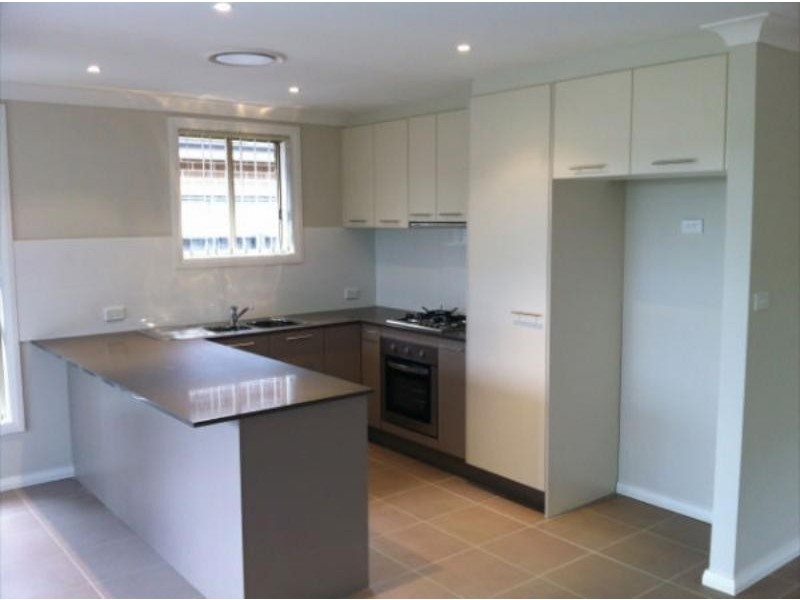 11 Sturt St, Penrith NSW 2750