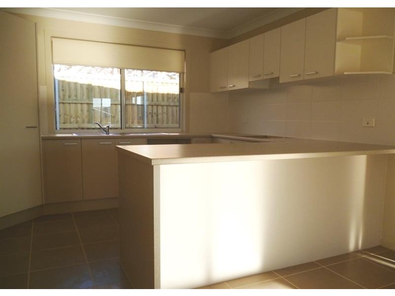 52 Glenmore Ridge Dr, Glenmore Park NSW 2745