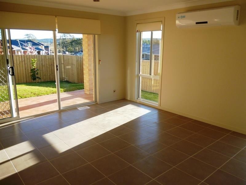 52 Glenmore Ridge Dr, Glenmore Park NSW 2745