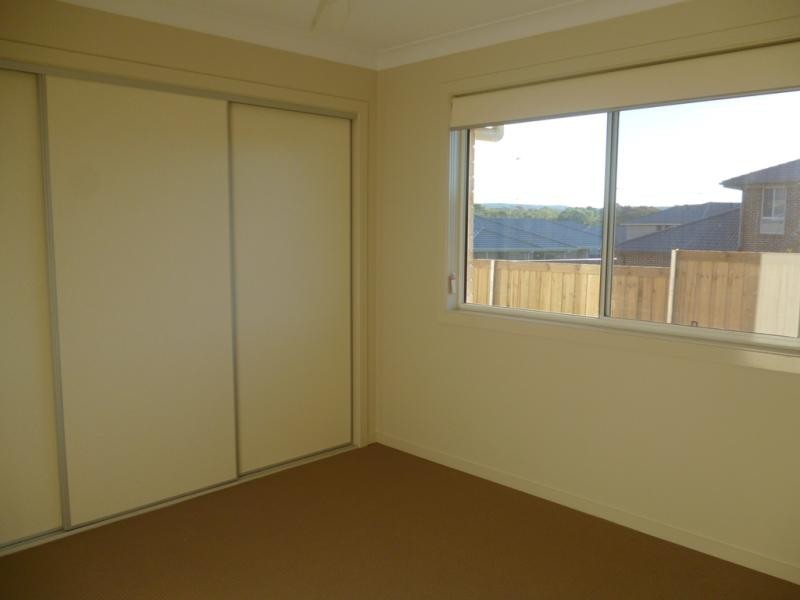 52 Glenmore Ridge Dr, Glenmore Park NSW 2745