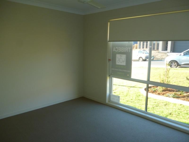 52 Glenmore Ridge Dr, Glenmore Park NSW 2745