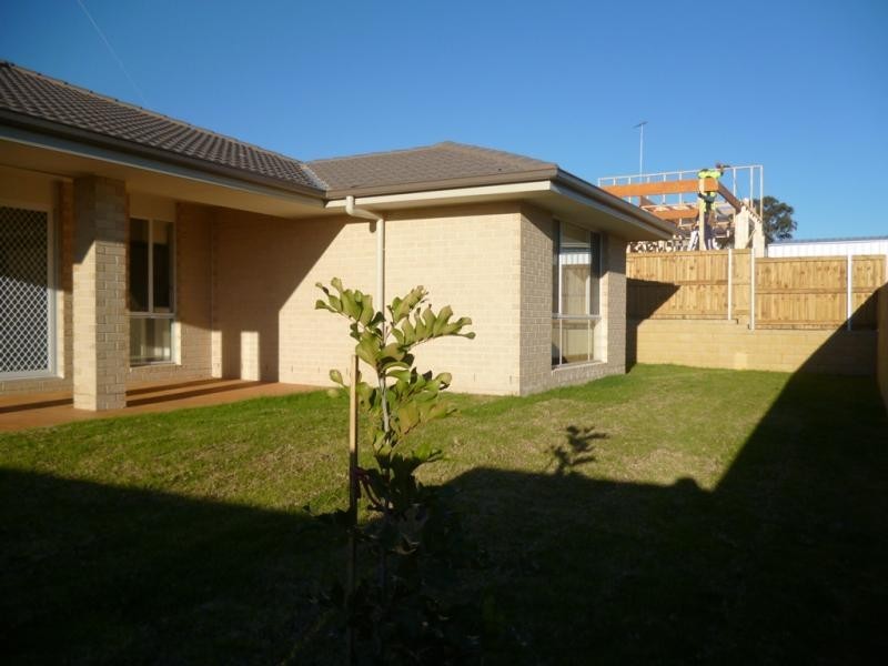 52 Glenmore Ridge Dr, Glenmore Park NSW 2745