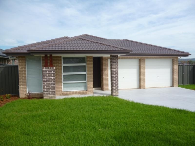 48 Glenmore Ridge Dr, Glenmore Park NSW 2745