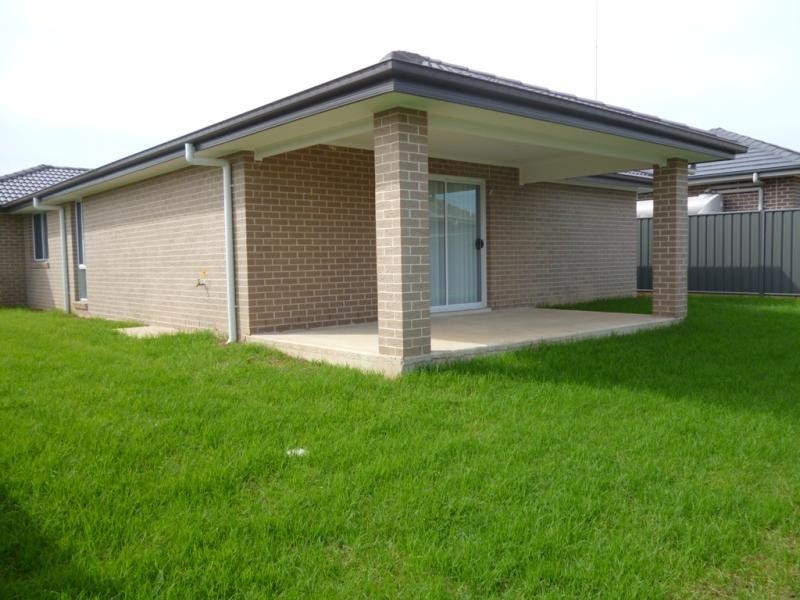 48 Glenmore Ridge Dr, Glenmore Park NSW 2745