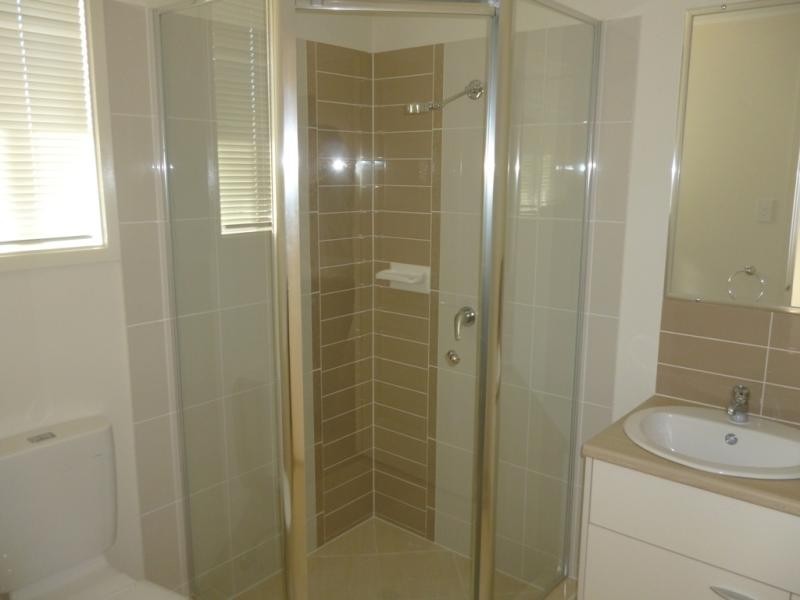 31 Blue View Tce, Glenmore Park NSW 2745