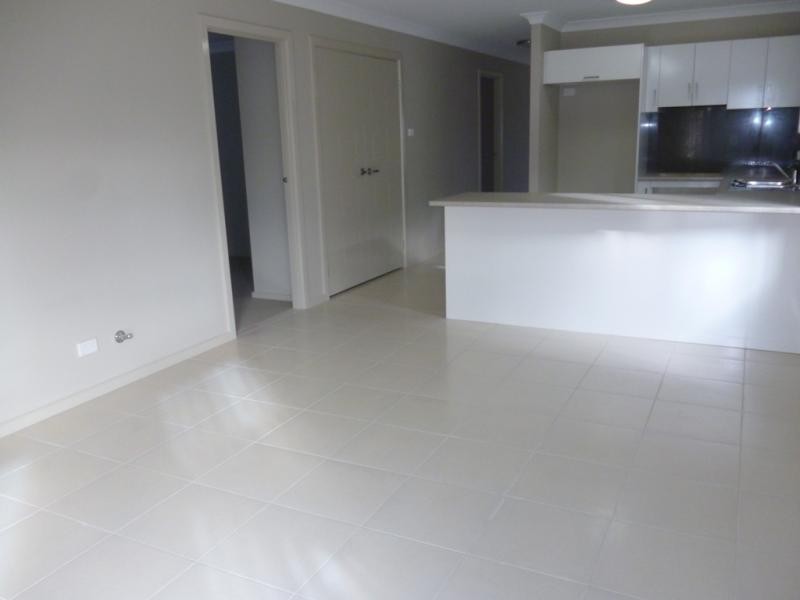 9 Crimson St, Penrith NSW 2750