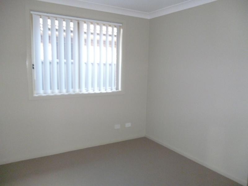 9 Crimson St, Penrith NSW 2750