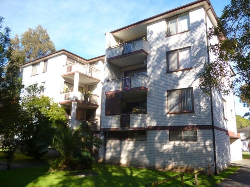 18/60-64 Second Ave, Campsie NSW 2194