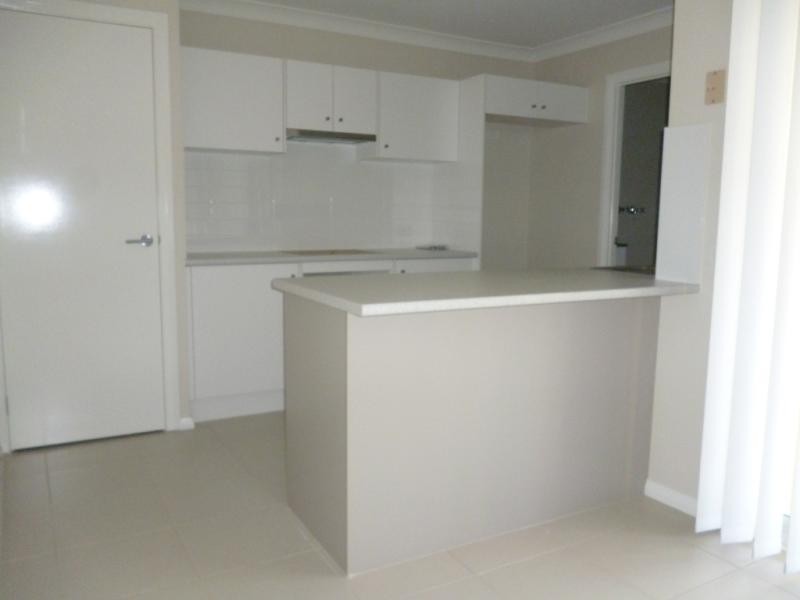 19 Stringybark Rd, Ropes Crossing NSW 2760