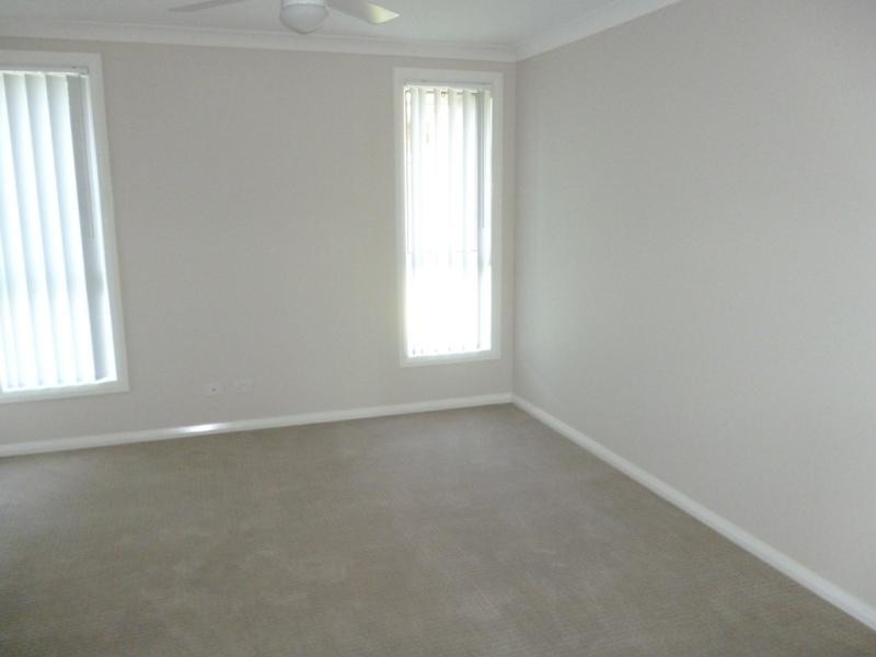 55 Bluebell Cres, Ropes Crossing NSW 2760