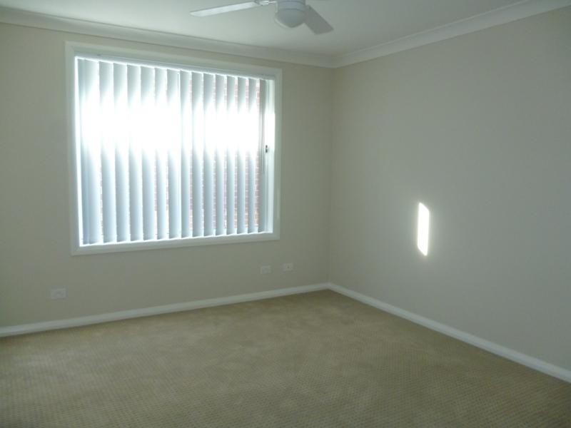 55 Bluebell Cres, Ropes Crossing NSW 2760