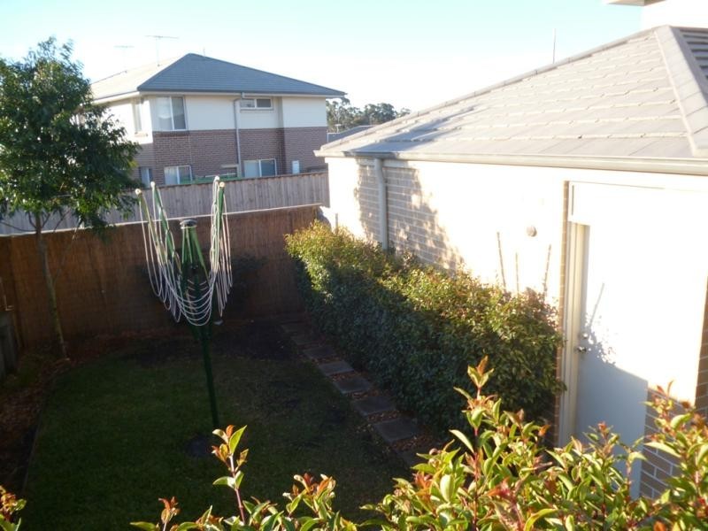 5 Burton Ave, Ingleburn NSW 2565