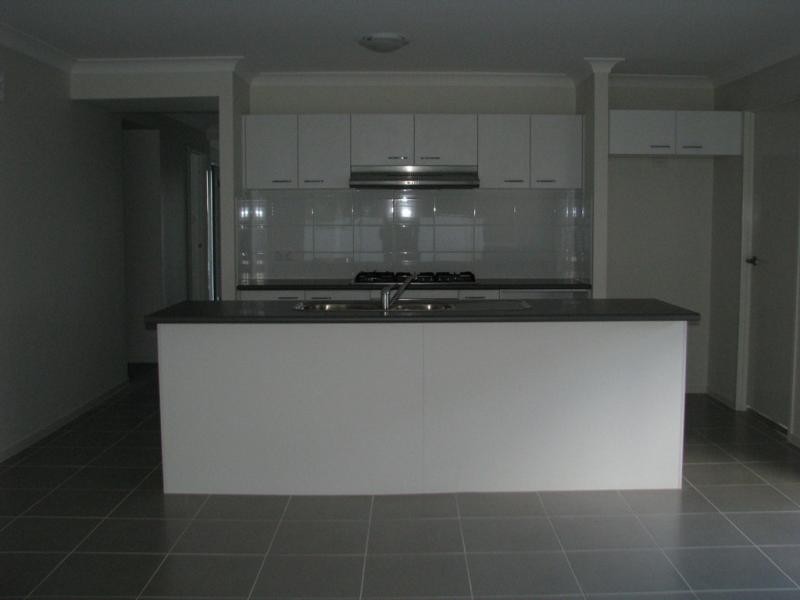 40 Acropolis Ave, Rooty Hill NSW 2766