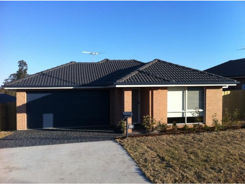 29 Young Cct, Elderslie NSW 2570