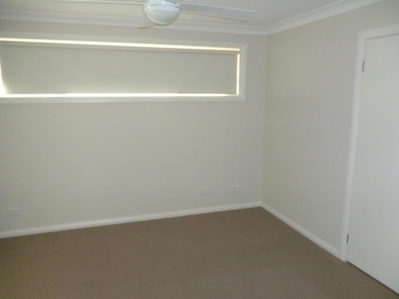 29 Young Cct, Elderslie NSW 2570