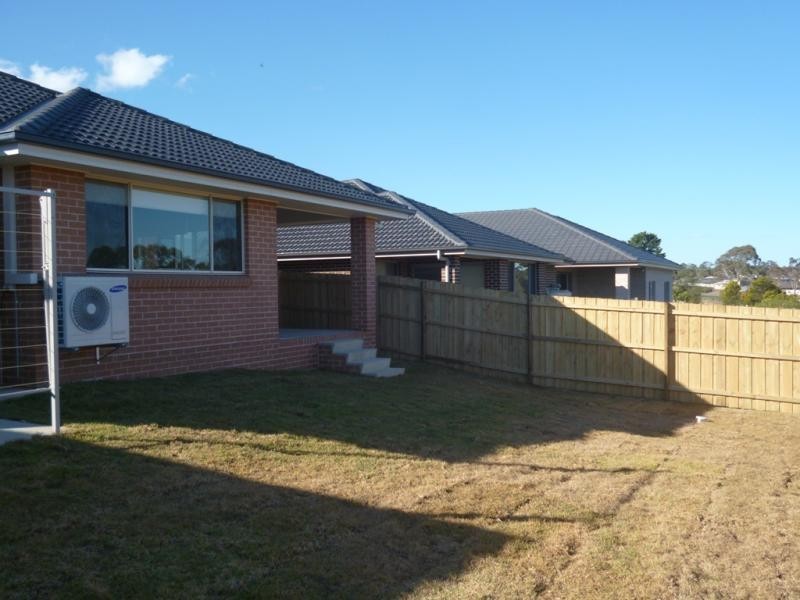 29 Young Cct, Elderslie NSW 2570