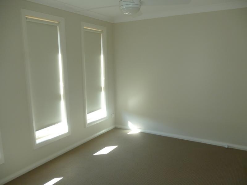 31 Young Cct, Elderslie NSW 2570