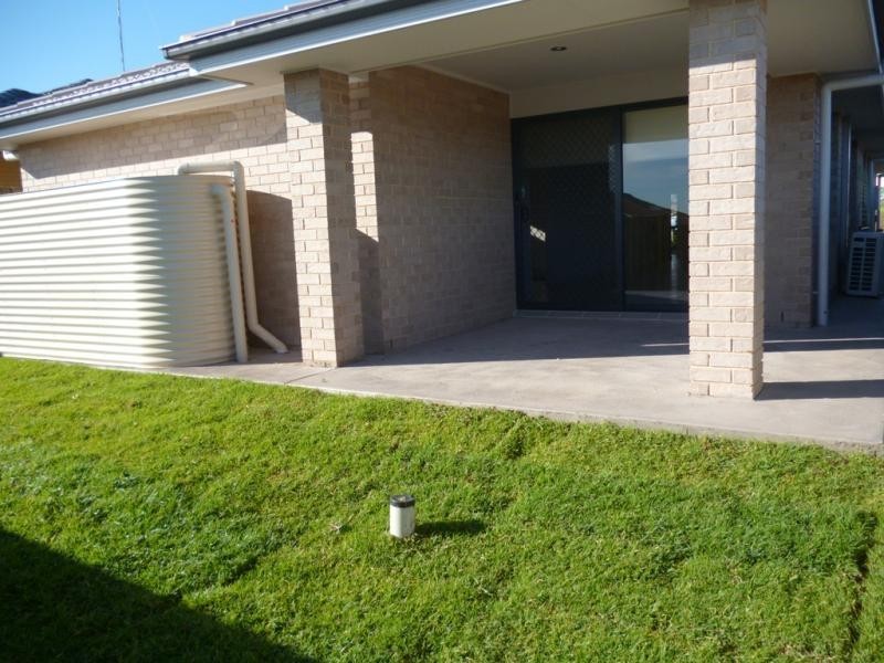 25 Blue View Tce, Glenmore Park NSW 2745