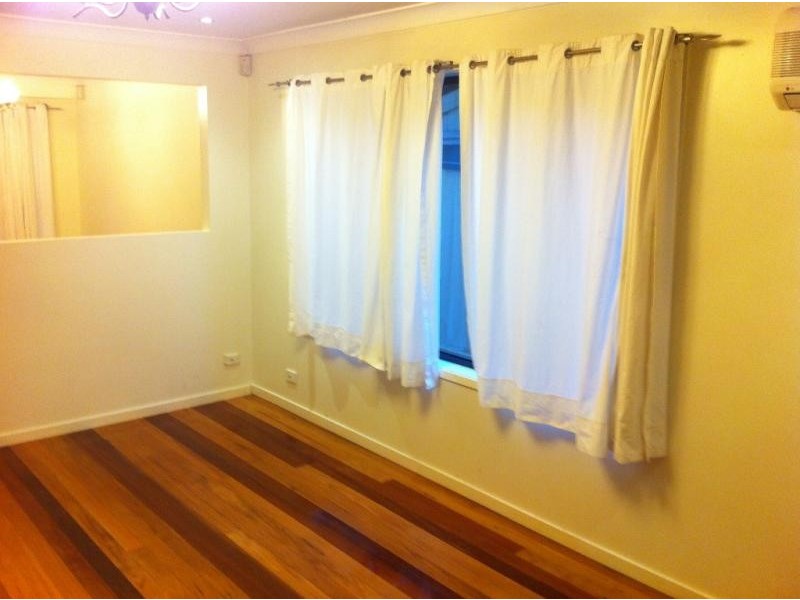 45 Clarence St, Merrylands NSW 2160