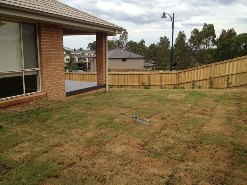 11 Dromedary Pl, Macquarie Links NSW 2565
