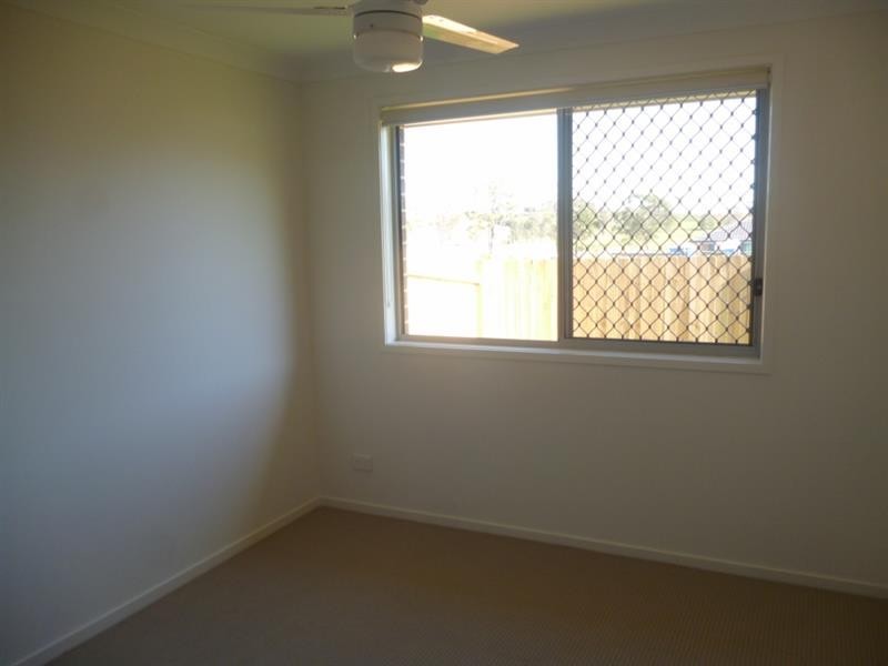 20 Furlong Dr, Currans Hill NSW 2567