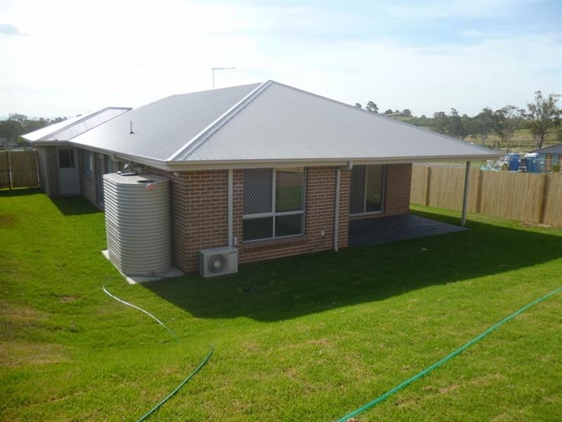 20 Furlong Dr, Currans Hill NSW 2567